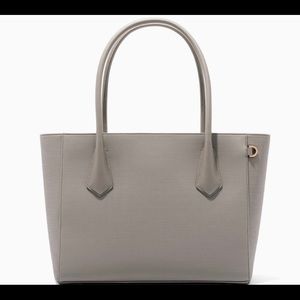 Dagne Dover Signature Tote (Legend)